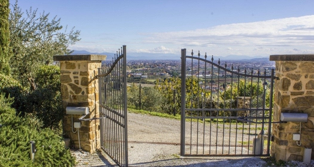 Effortlessly Enter Your Property With an Electric Gate Opener | All Security Equipment