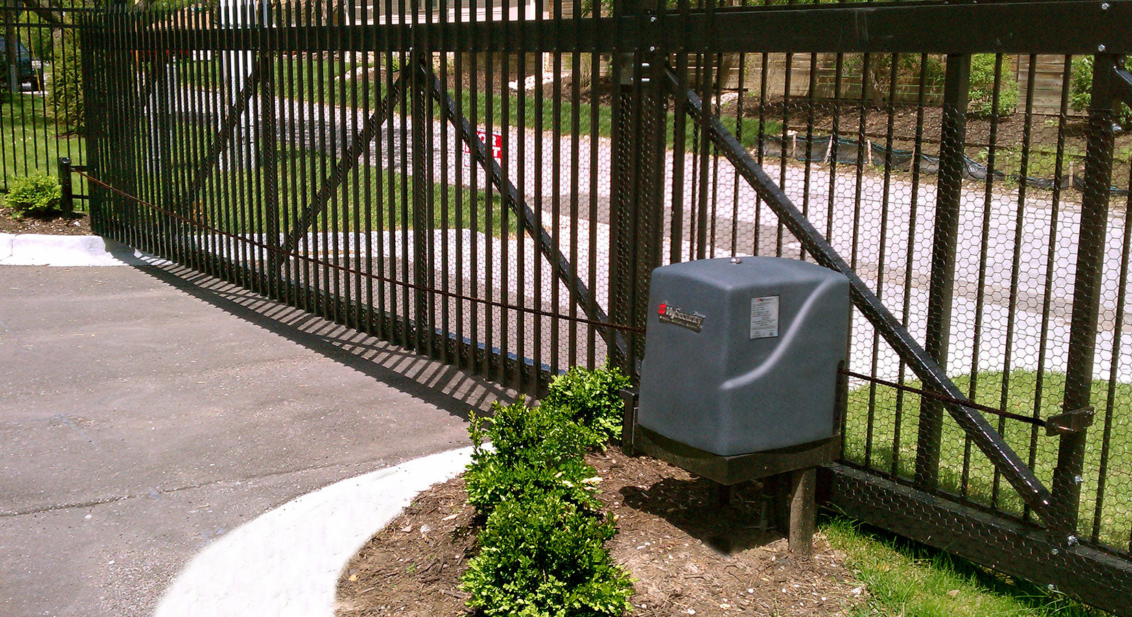 HySecurity SlideSmart DC 15 Slide Gate Operator | All Security Equipment