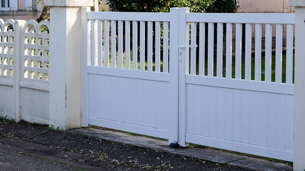 White gate for yard