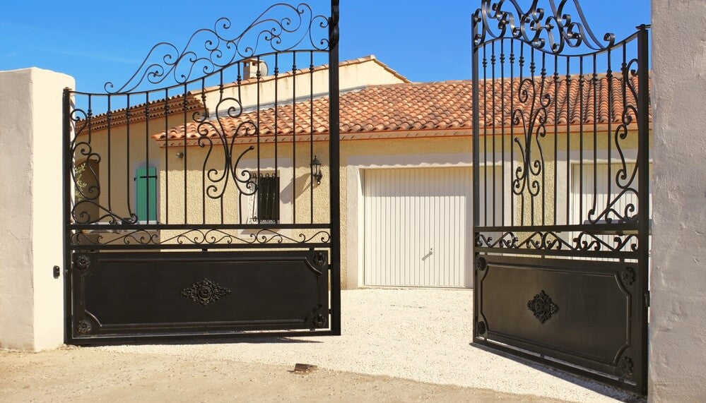Doorking vs LiftMaster: Which One Is Better for Your Needs? | All Security Equipment