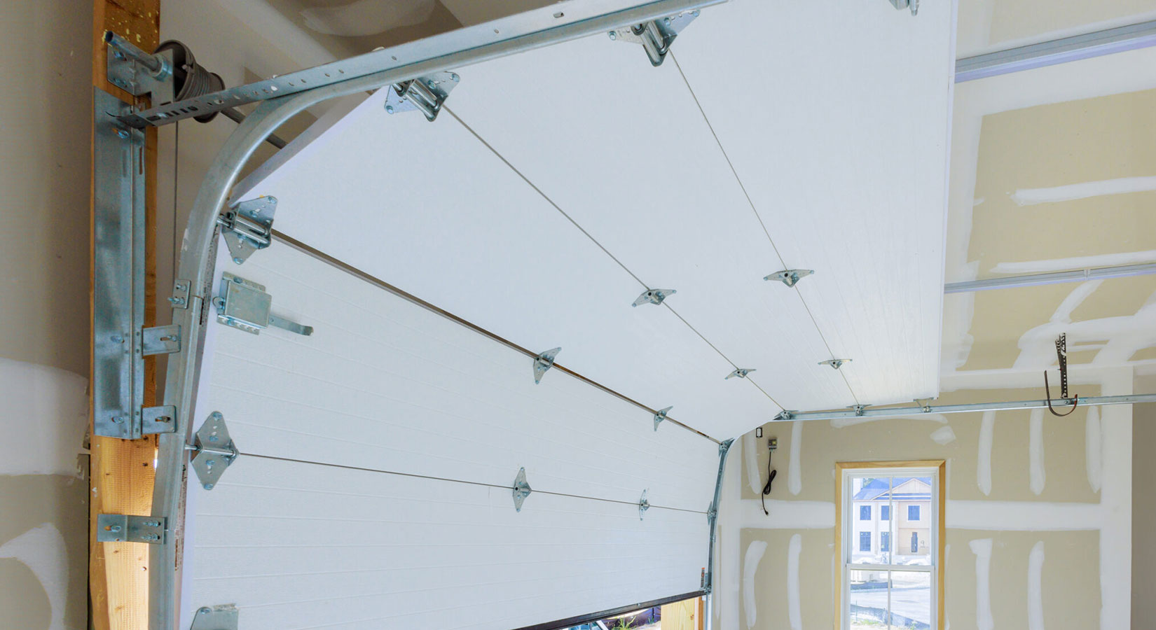 Garage Door Hardware: Choosing the Right Parts for Your System | All Security Equipment
