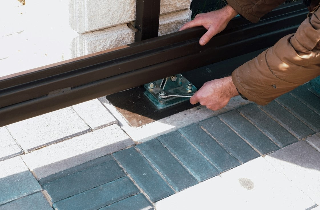 Essential Gate Hardware: What You Need to Know Before You Buy | All Security Equipment