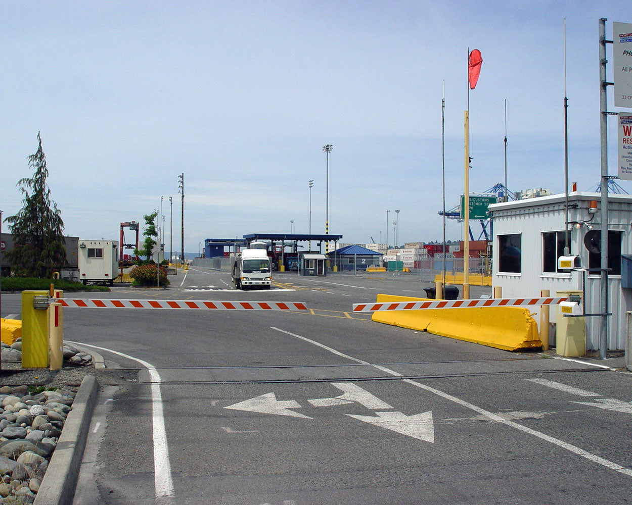 HySecurity StrongArm 14F | HYS-O-STRONGARM14F | All Security Equipment