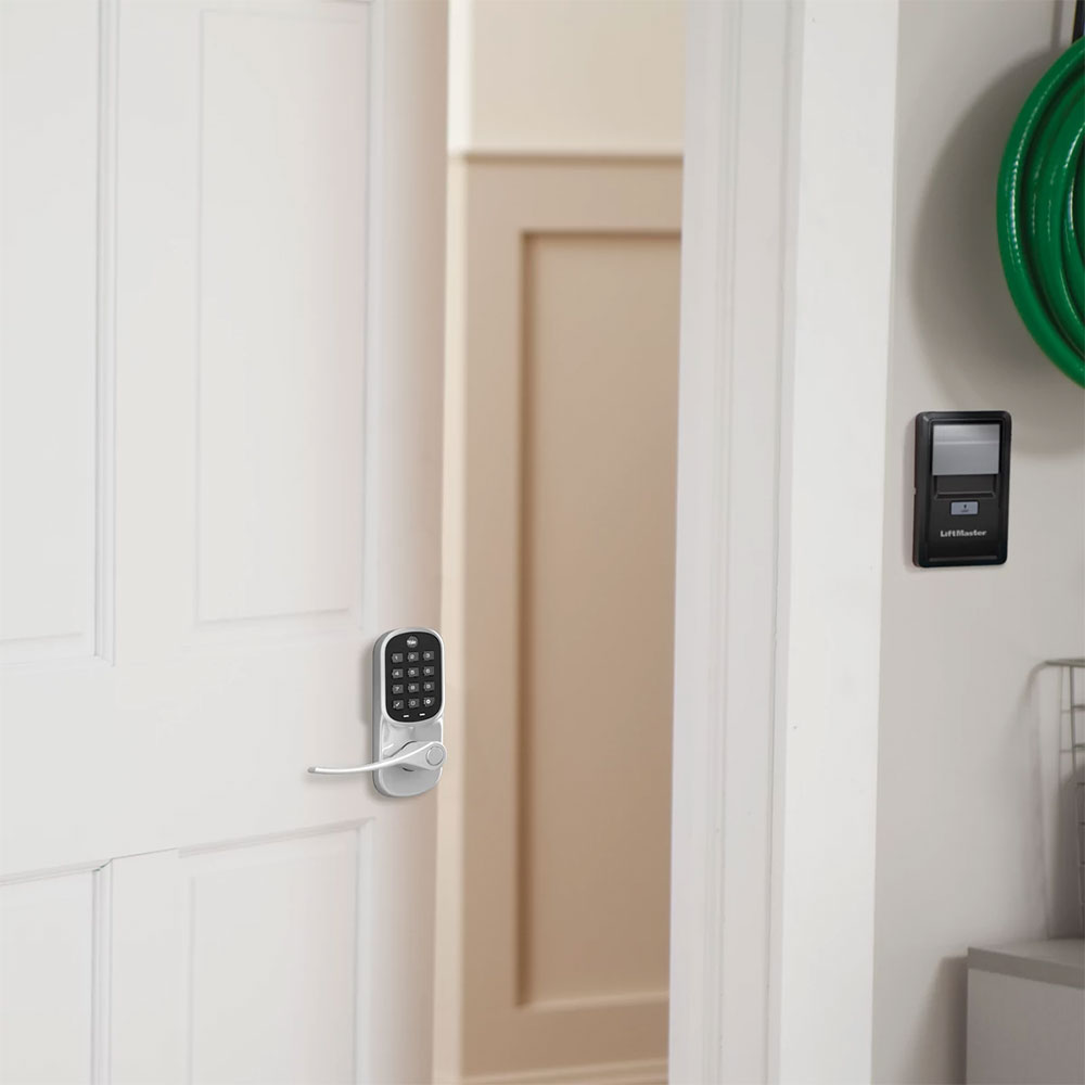 Yale LiftMaster Smart Keypad Lever Lock | LMLEVPACK-SN