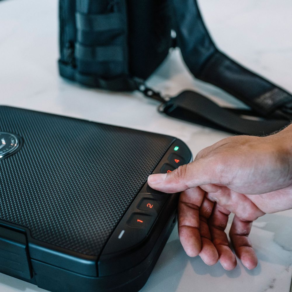 Vaultek Sandstone LifePod 2.0 and Sandstone Tactical SlingBag TPS20-SD