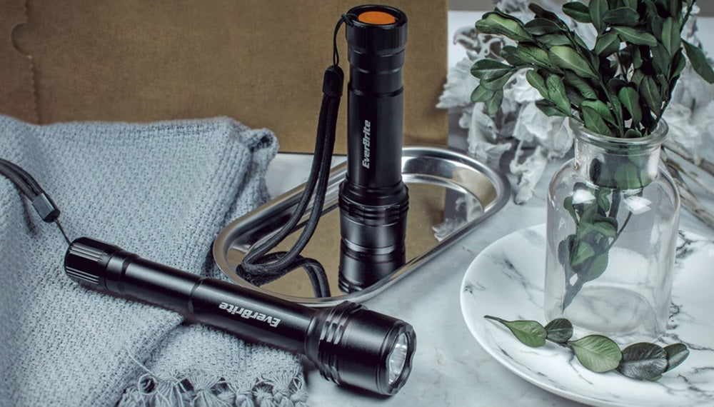Common Mistakes to Avoid When Selecting the Best Rechargeable Flashlight | All Security Equipment
