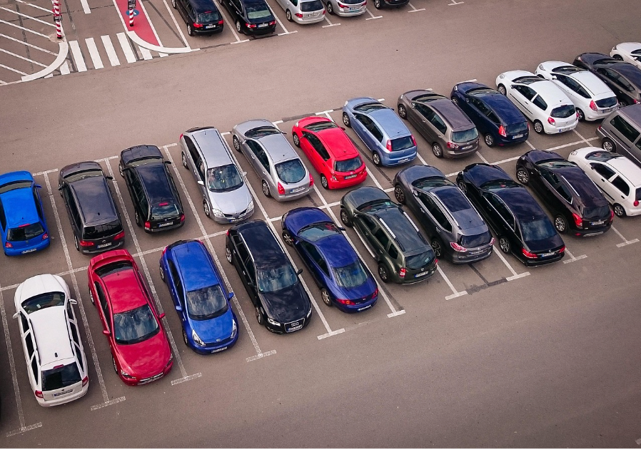 How to Prep Your Parking Lot Security for Summer Events