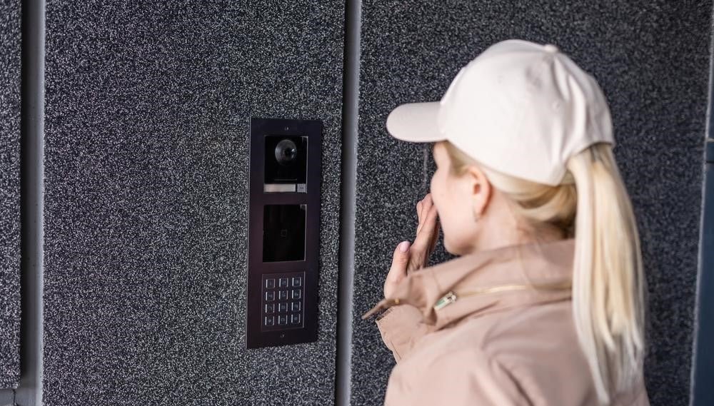 The Advantages of a Wireless Intercom System for Easy Installation and Mobility | All Security Equipment