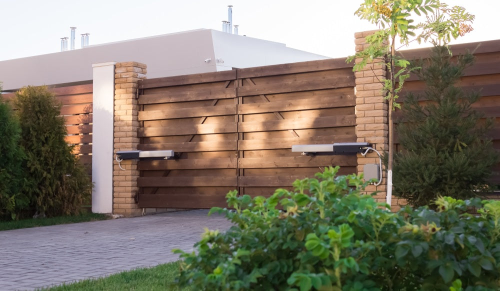 The Benefits of Choosing a LiftMaster LA500 Gate Opener | All Security Equipment
