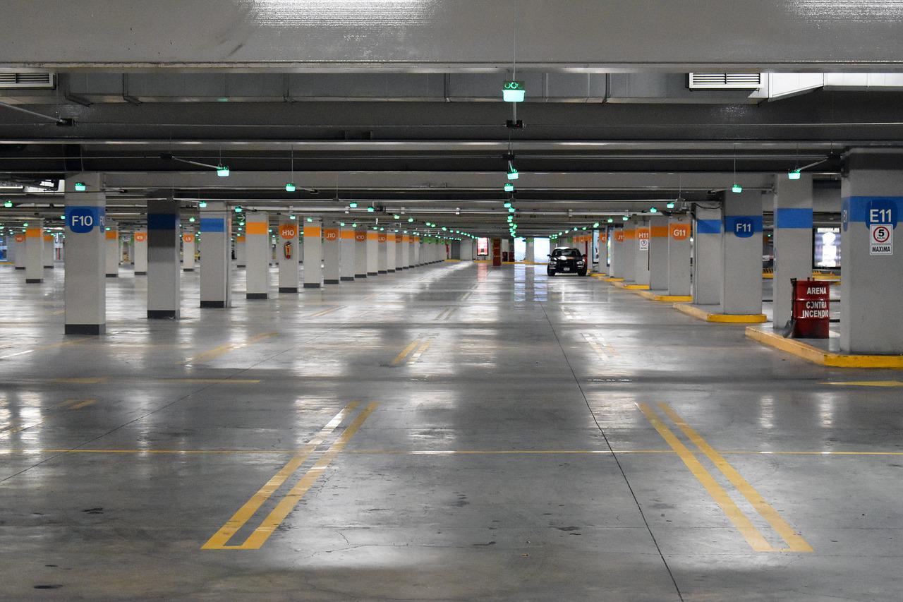 Hotel Security: 5 Options for your Parking Perimeter