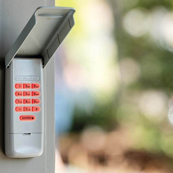 Liftmaster Garage Door Keypad Reset: Simple DIY Guide
