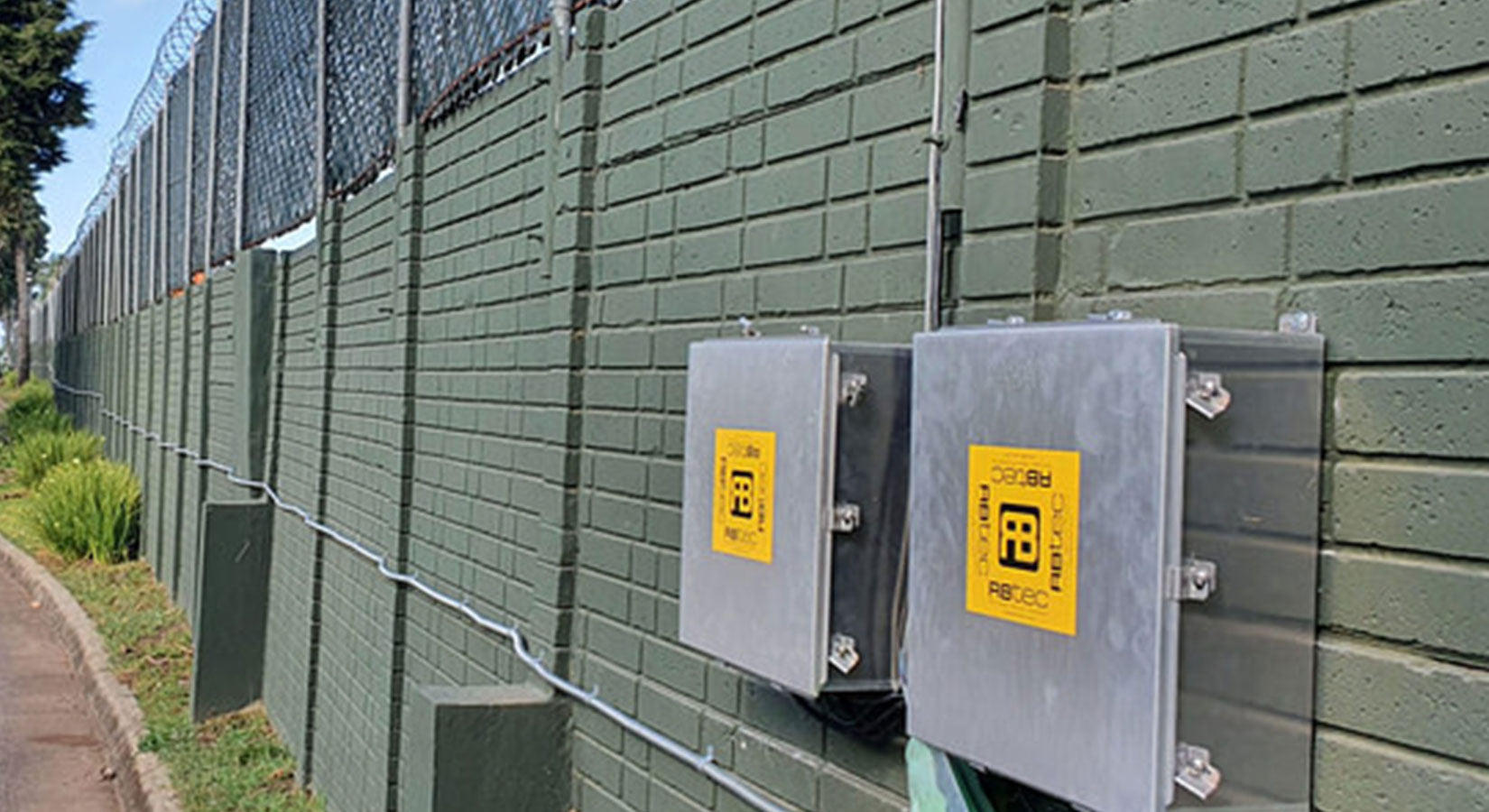 Guardian Walls Perimeter Defense Guardian Walls Perimeter Defense