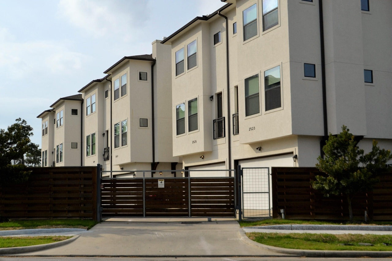 Summer Security Tips for Gated Communities During the Holidays | All Security Equipment