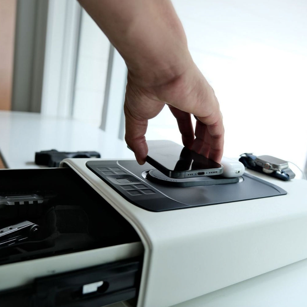 Vaultek DS5i Smart Station ViSN Biometric Safe in Alpine White | All Security Equipment