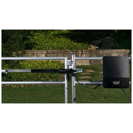 USAutomatic Ranger 500 I Solar Charged Single Swing Gate Opener Kit 020512 Includes Receiver and Two Remotes